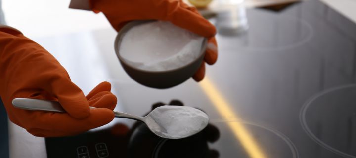 how to maintain glass top stove